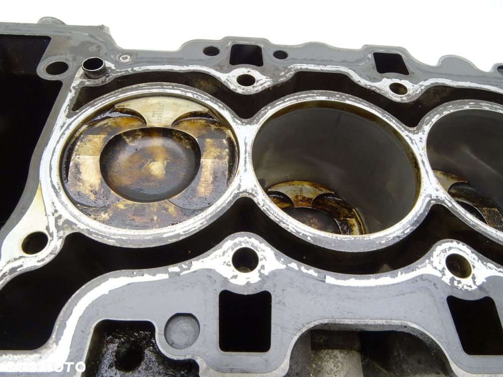 Blok dół silnika wał korbowy tłok korba miska n53 n53b30u0 bmw e92 e93 3.0 - 13
