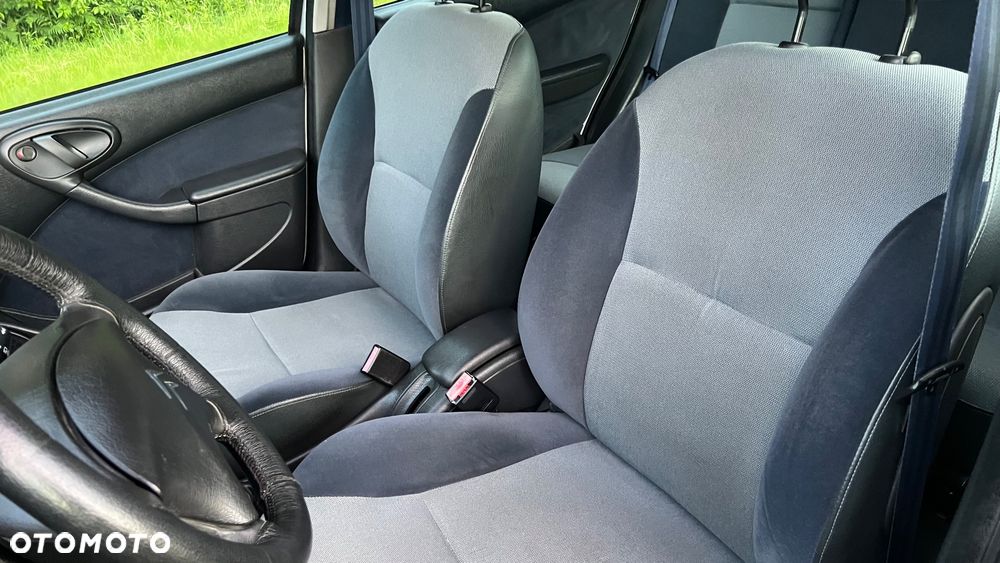 Citroën Xsara 1.6i Exclusive - 12