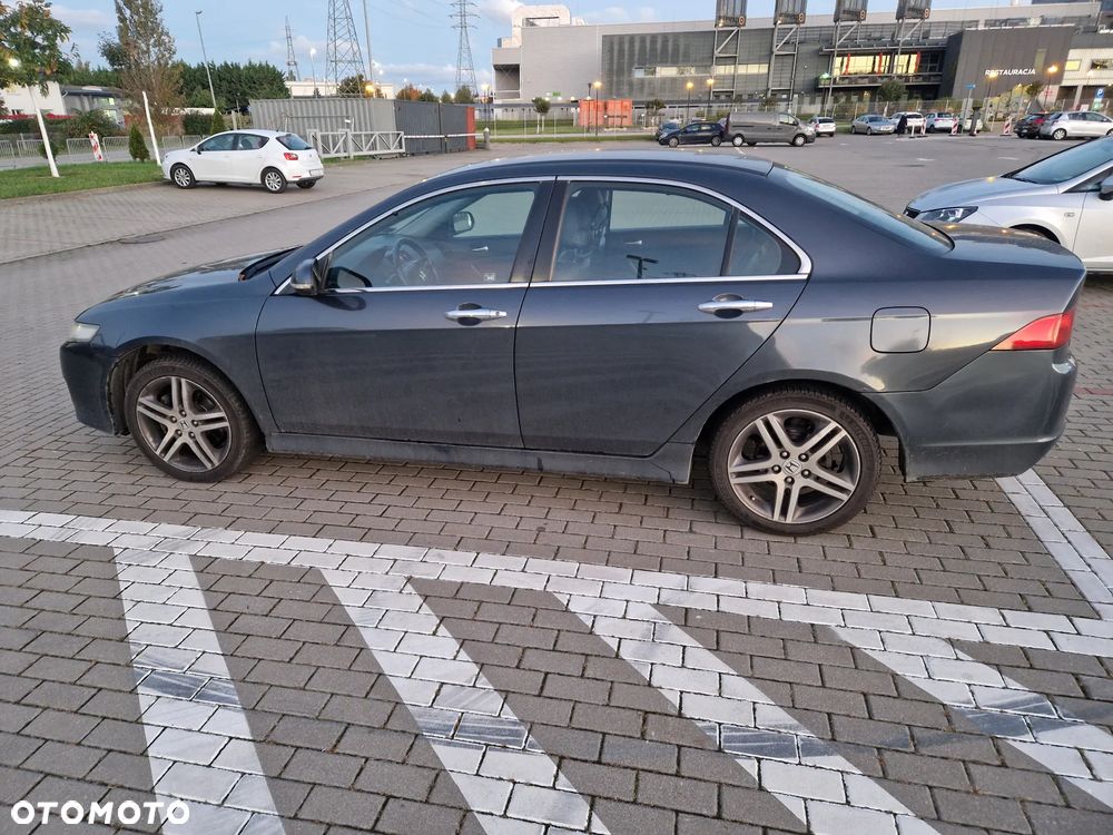Honda Accord 2.0 Sport - 5
