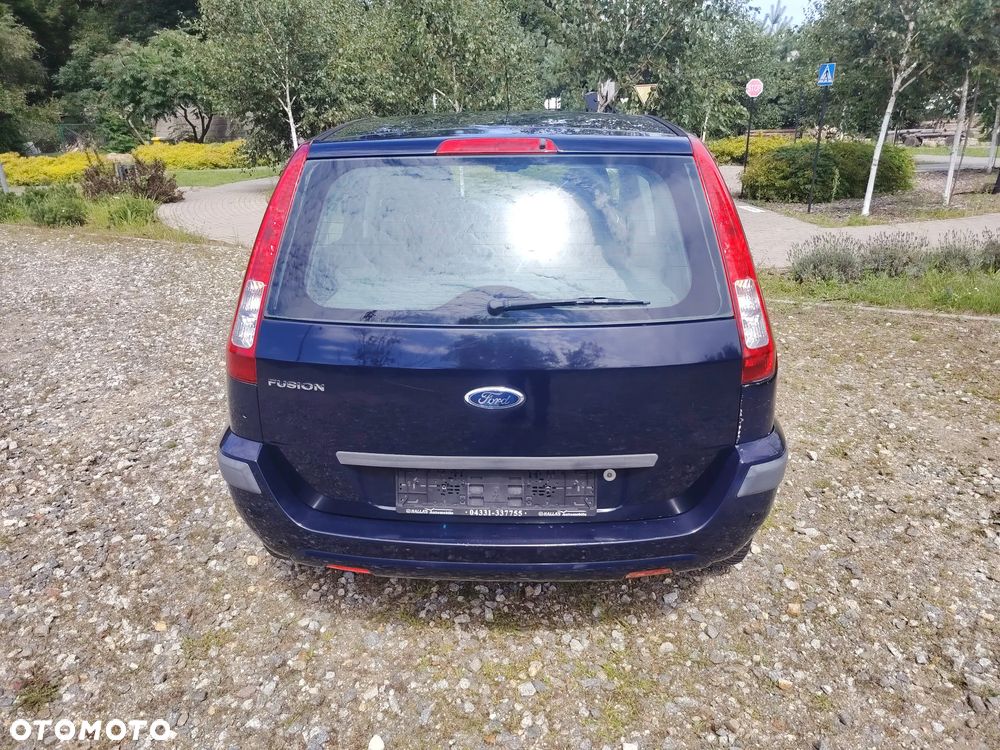 Ford Fusion 1.4 + - 8