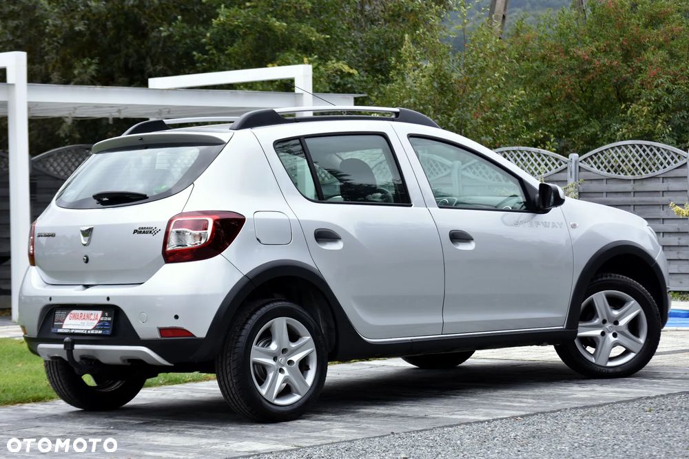 Dacia Sandero Stepway dCi 90 (S&S) Essential - 19