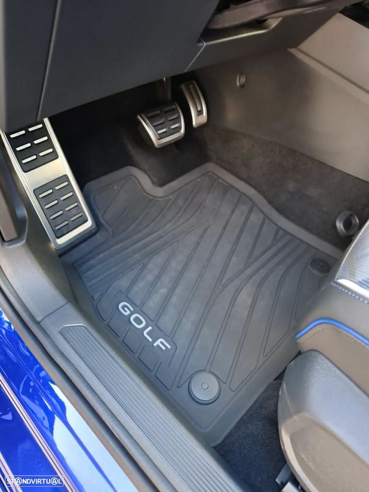 VW Golf 2.0 TSI R DSG - 18