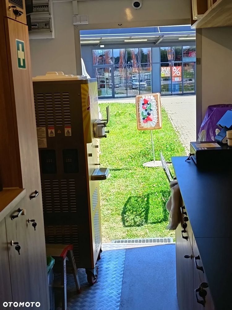 Niewiadów przyczepa specjalna- gastronomicznaa - 13