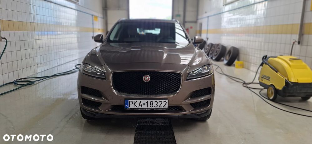 Jaguar F-Pace 3.0 V6 AWD Portfolio - 1