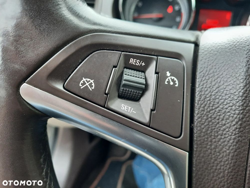 Opel Insignia 2.0 Turbo Design Edition - 26