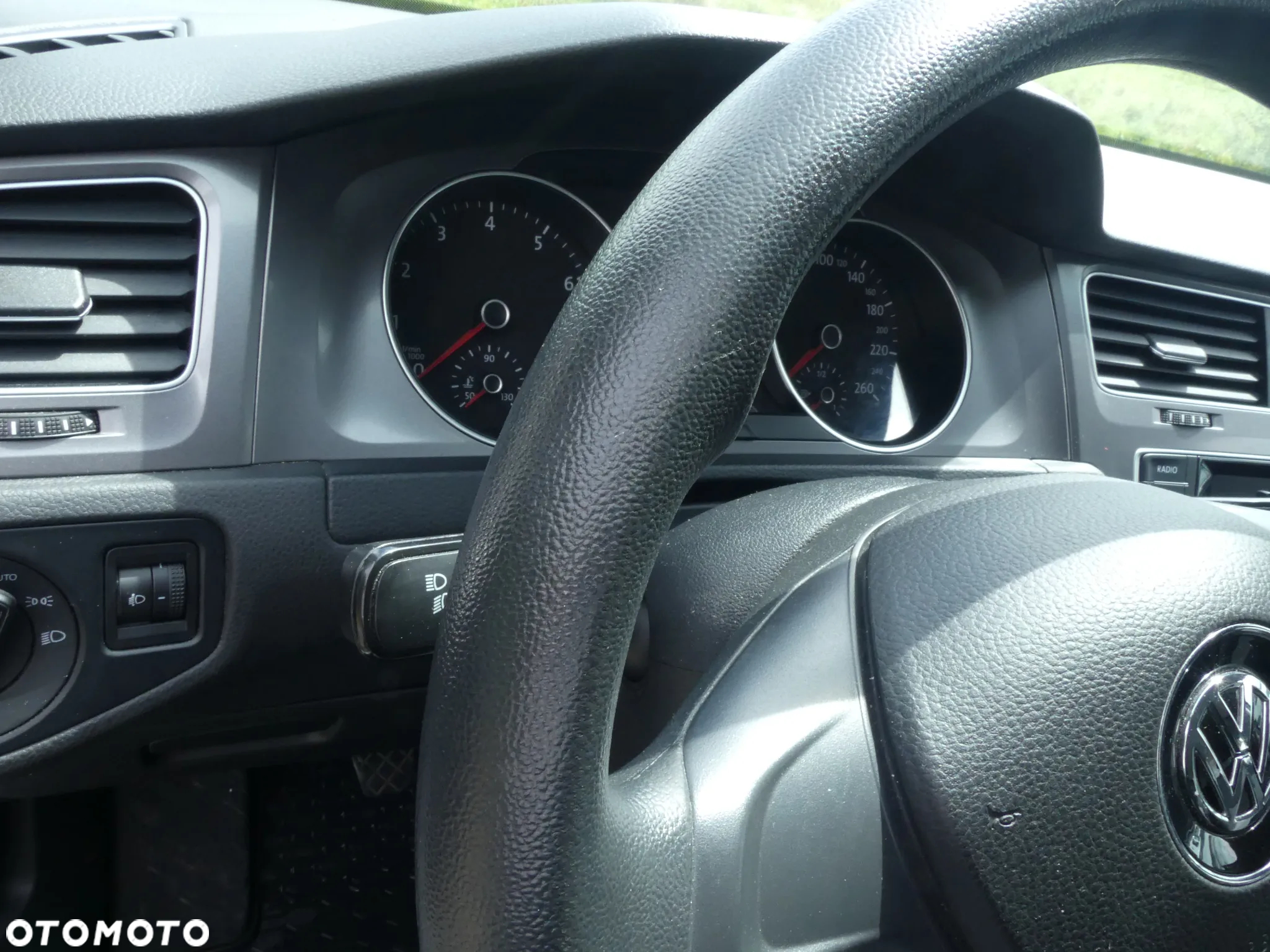 Volkswagen Golf VII 1.2 TSI BMT Comfortline - 28