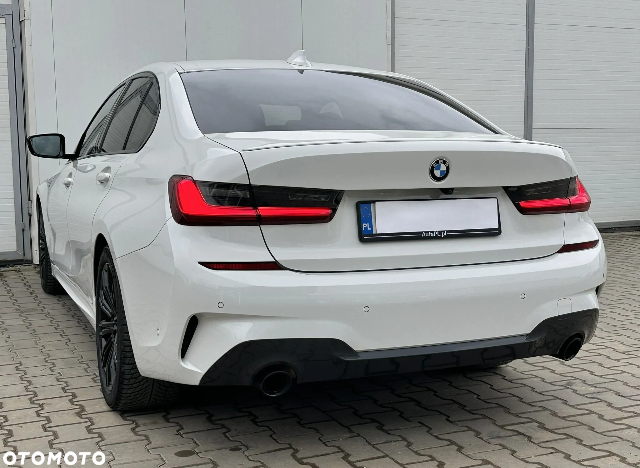 BMW Seria 3 320i M Sport Shadow - 17
