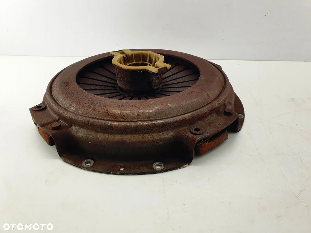 DOCISK SPRZEGLA   IVECO EUROCARGO - 4