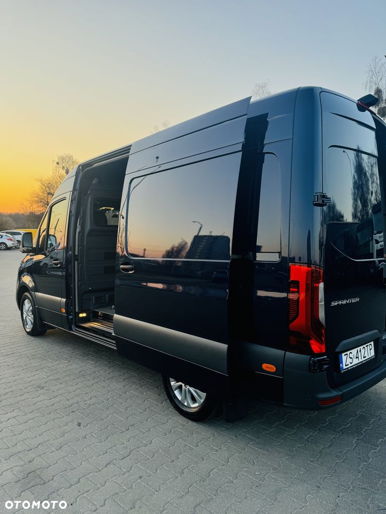 Mercedes-Benz Sprinter - 9