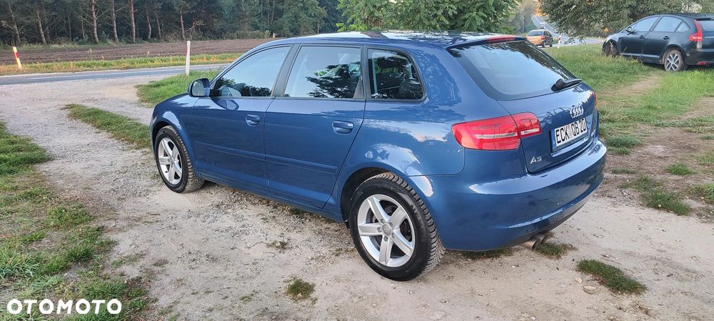 Audi A3 Sportback 2.0 TDI Attraction - 11