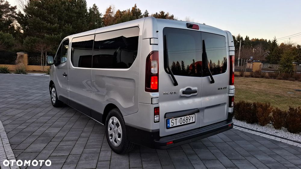 Renault Trafic - 10
