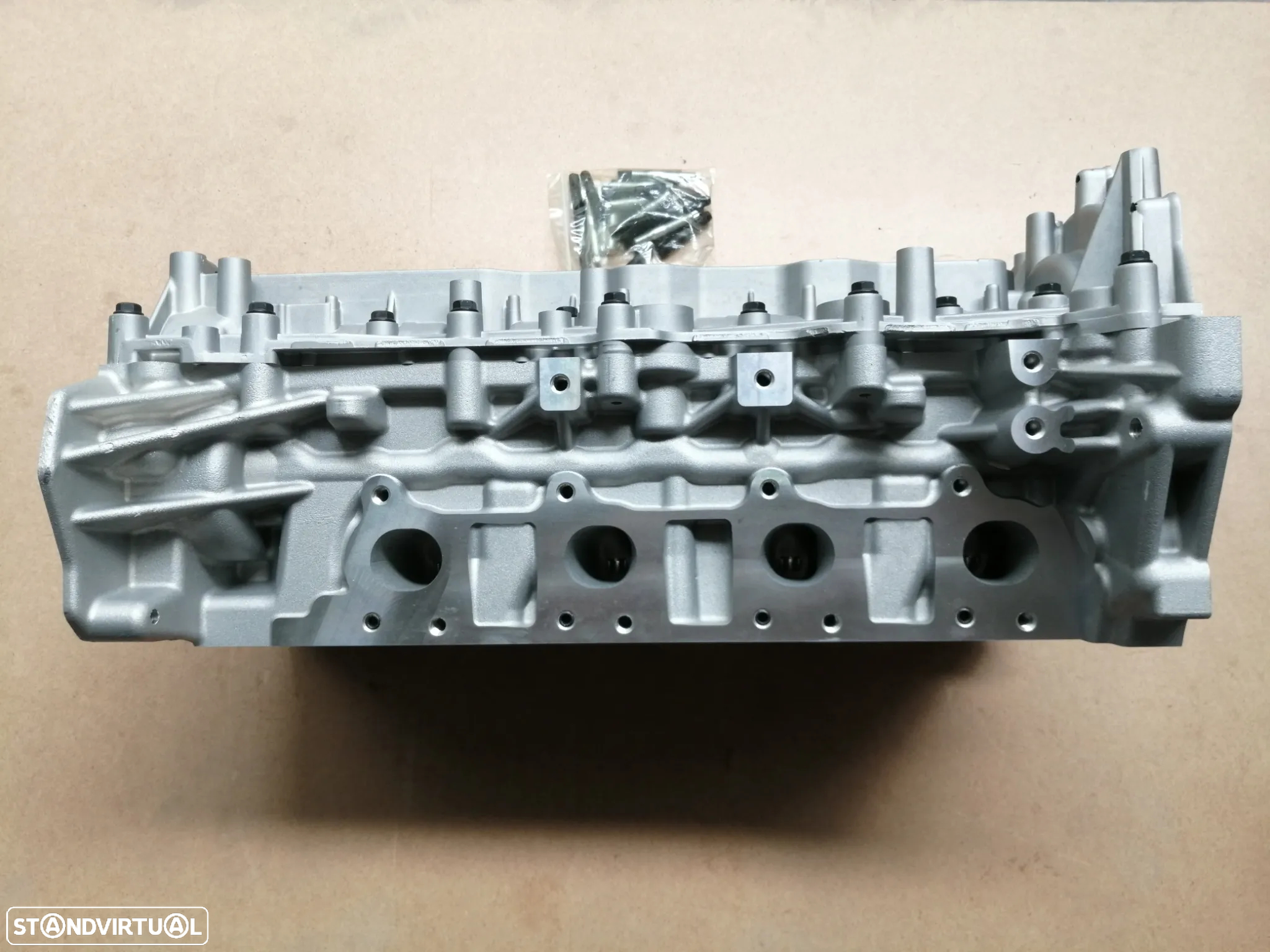 Cabeça de Motor 1.7  /  2.0  /  2.3  ( CDTI / DCI ) - Opel  Vivaro , Corsa , Astra , Mokka ; Renault  Trafic , Megane , Scénic , Master ; Nissan NV400 - 3