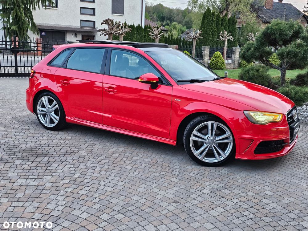 Audi A3 Sportback 2.0 TDI (clean diesel) quattro S tronic S line Sportpaket - 11