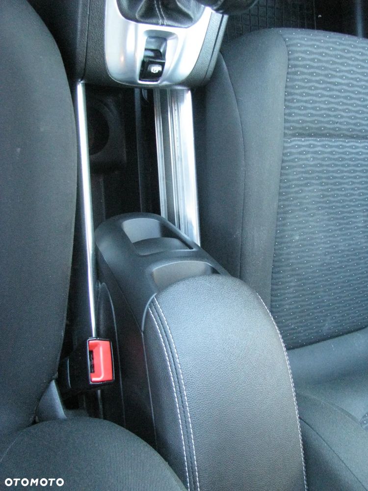 Opel Meriva 1.4 Ecoflex Innovation - 11