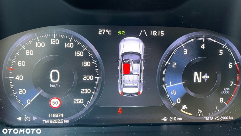 Volvo XC 40 T3 Momentum - 5