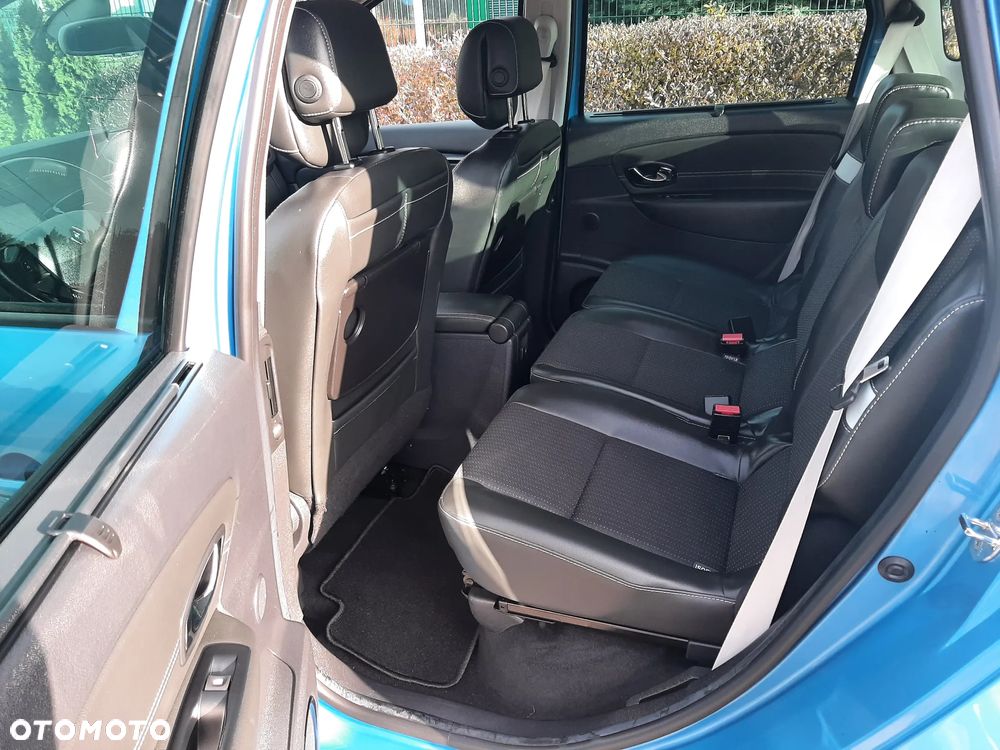 Renault Scenic Energy dCi 130 Euro 6 S&S Bose Edition - 10