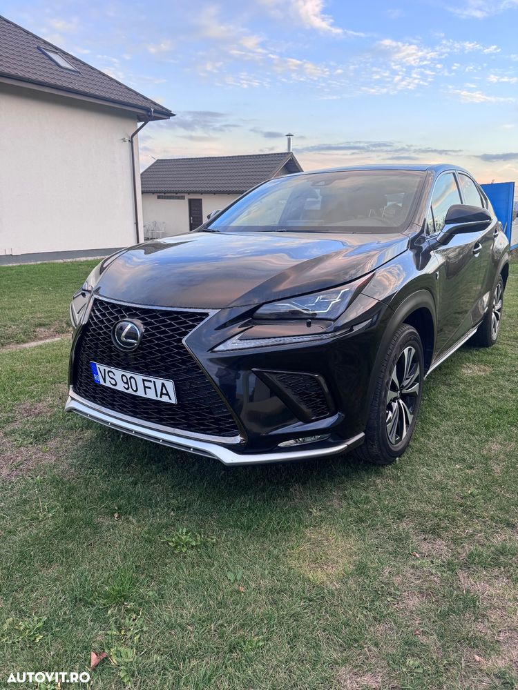 Lexus Seria NX 300h AWD F Sport - 2