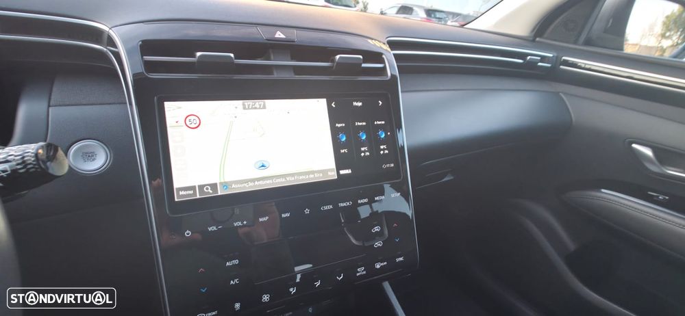 Hyundai Tucson 1.6 CRDi Vanguard DCT - 11