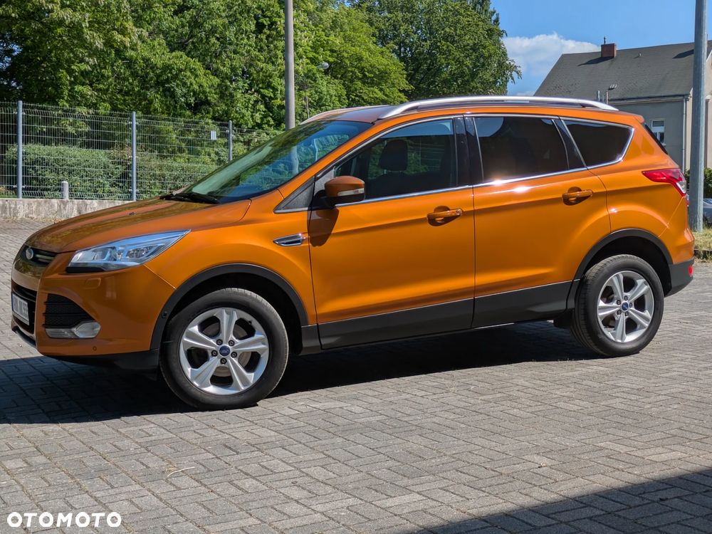 Ford Kuga 1.5 EcoBoost 2x4 SYNC - 16