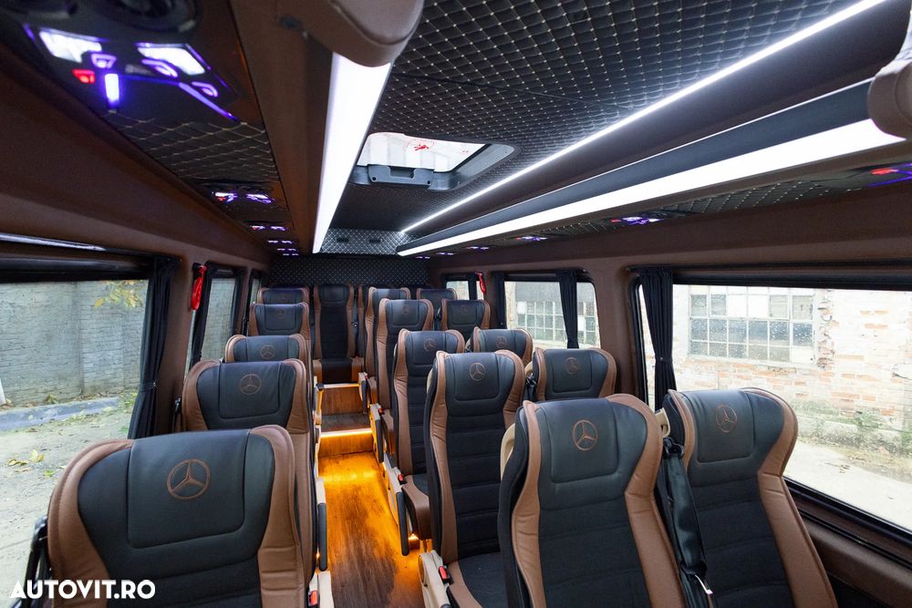 Mercedes-Benz SPRINTER - 12