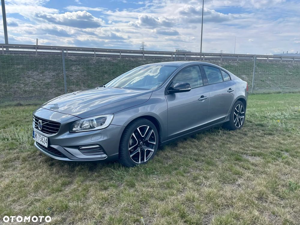 Volvo S60 T5 Drive-E Dynamic Edition (Momentum) - 4