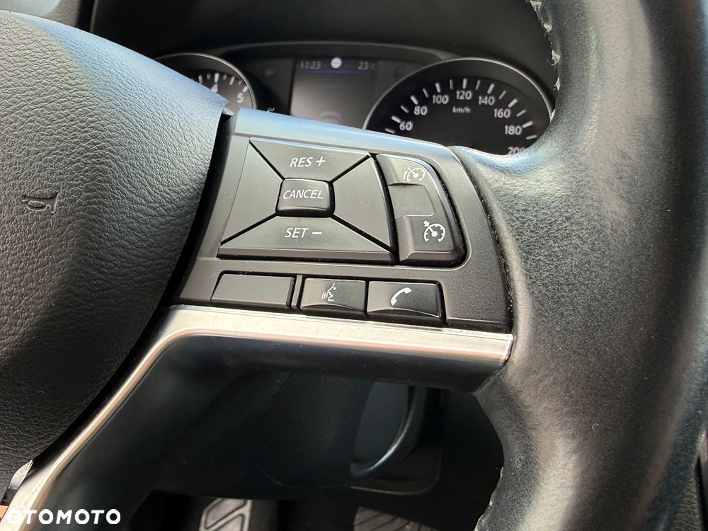 Nissan Qashqai 1.3 DIG-T N-Connecta DCT - 15