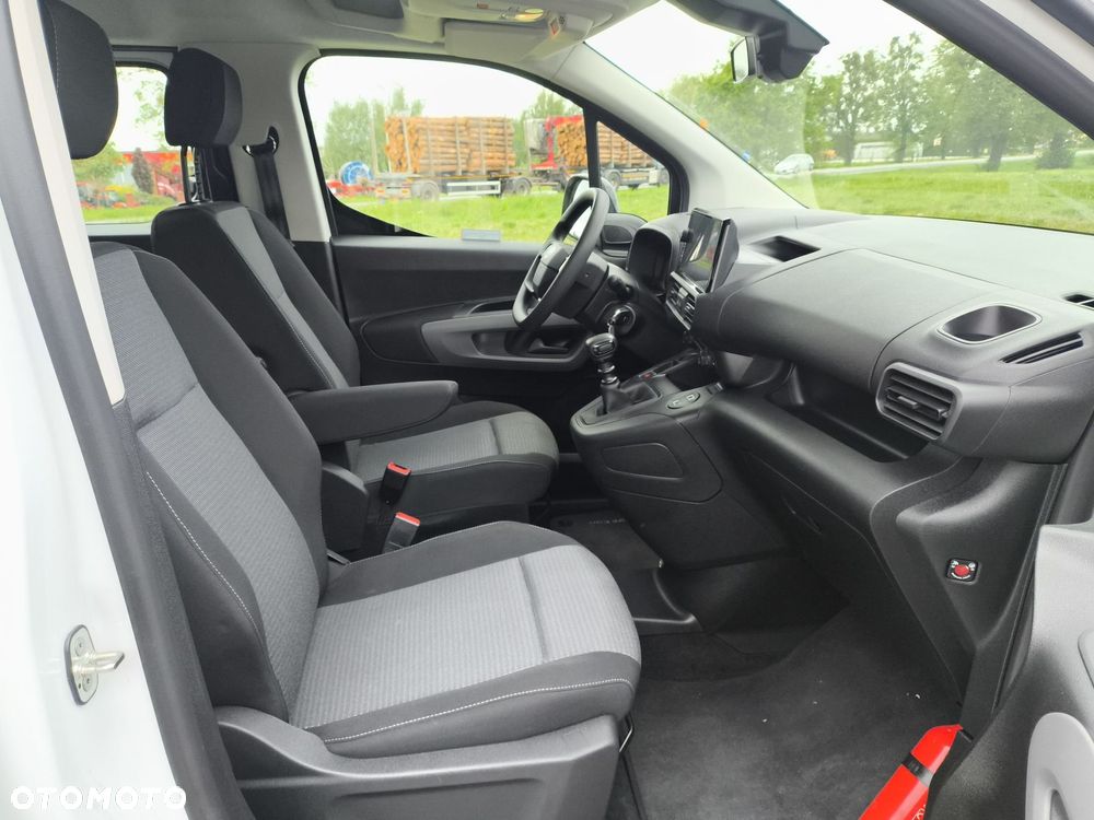 Toyota Proace City Verso Long 1.5 D-4D Business - 21