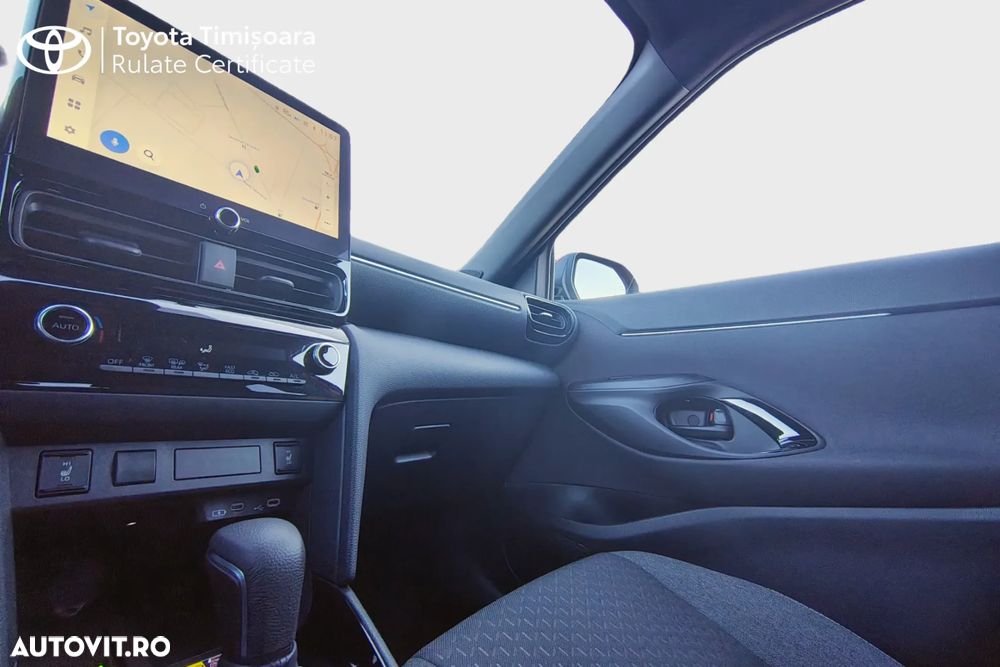 Toyota Yaris Cross - 8