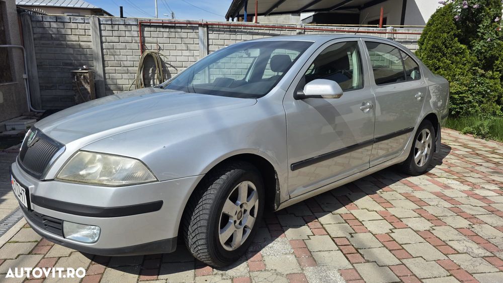 Skoda Octavia 1.9TDI Elegance Aut - 4