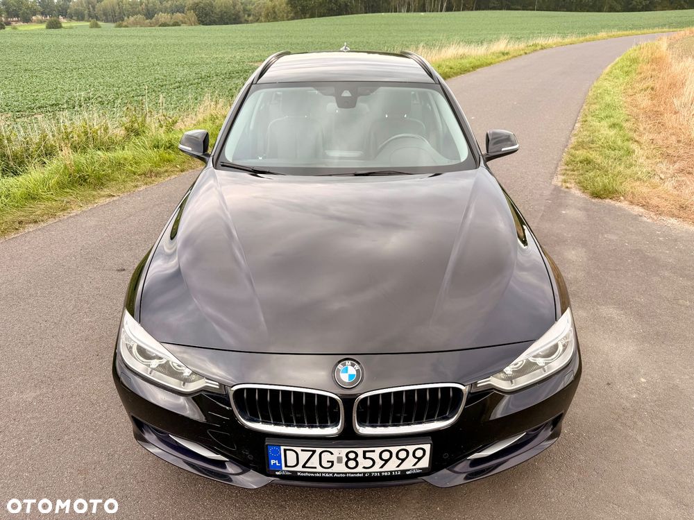 BMW Seria 3 330d xDrive Sport Line - 8