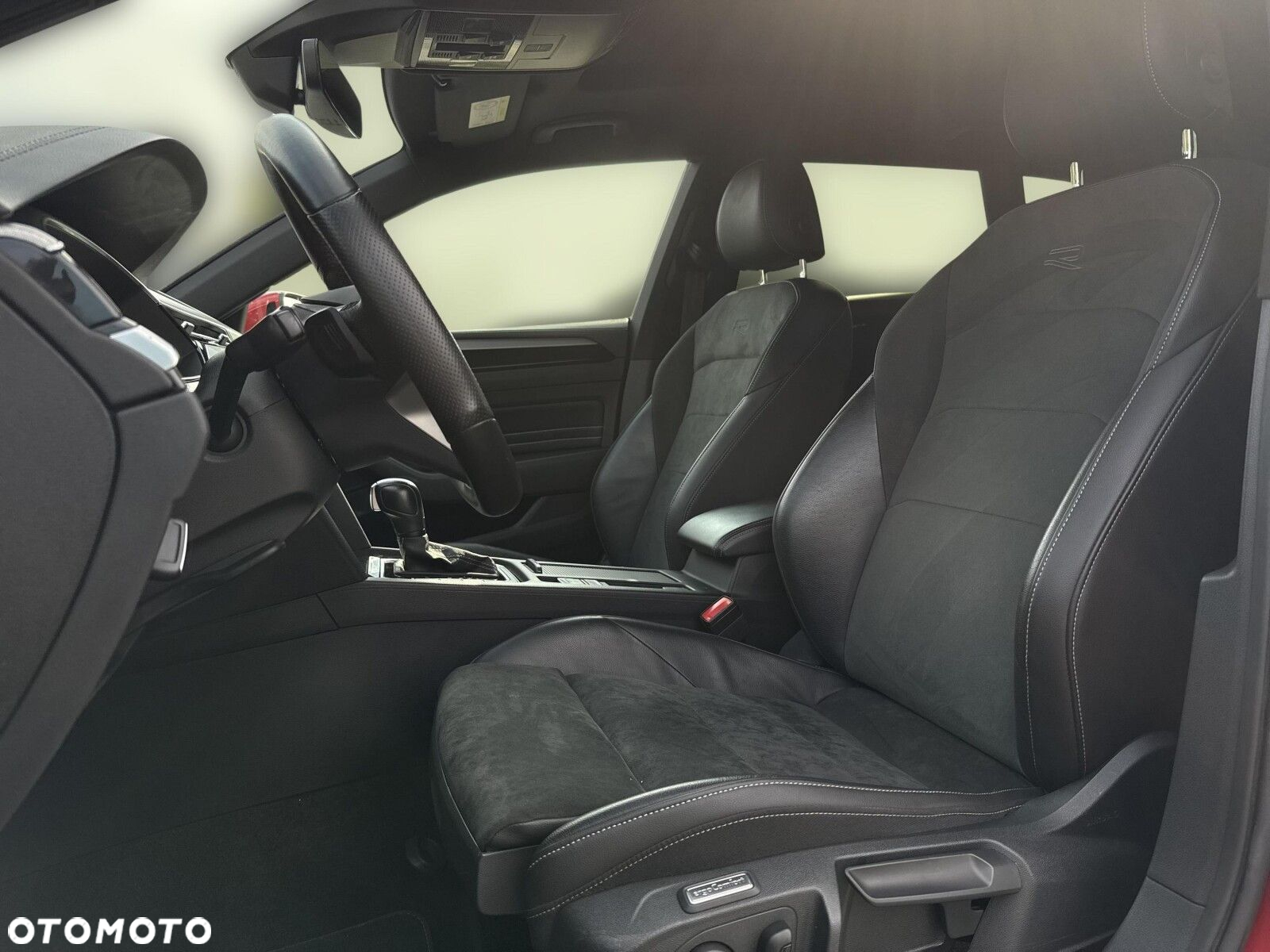 Volkswagen Arteon 2.0 TSI R-Line DSG - 10