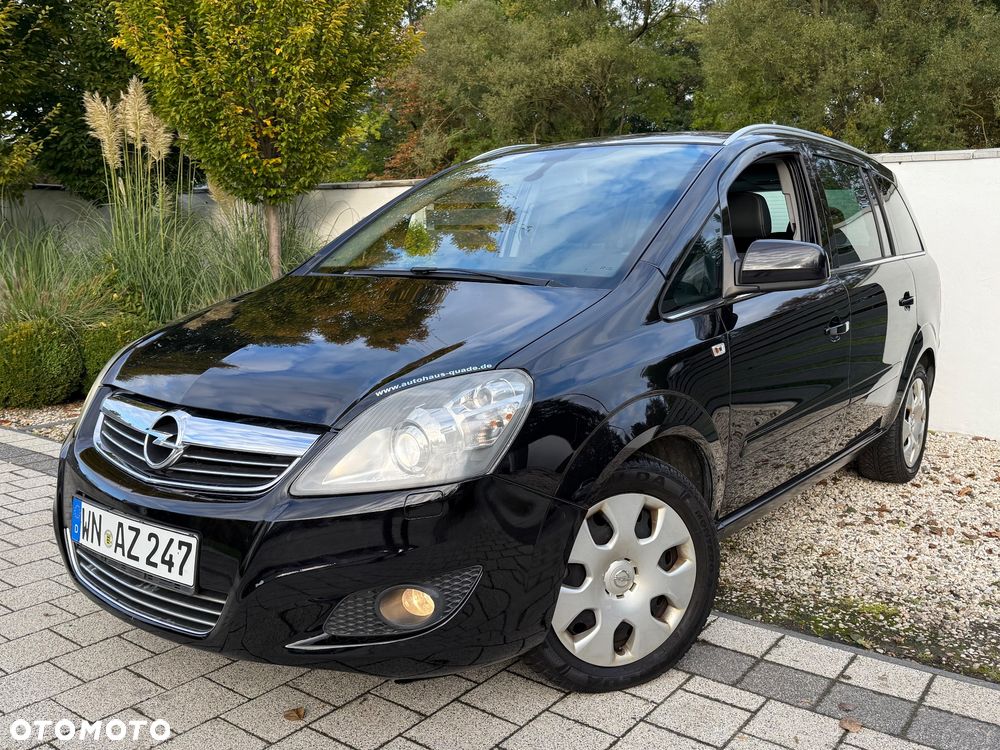 Opel Zafira - 24