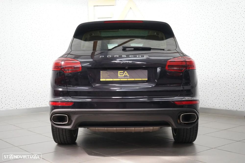 Porsche Cayenne 3.0 V6 - 5
