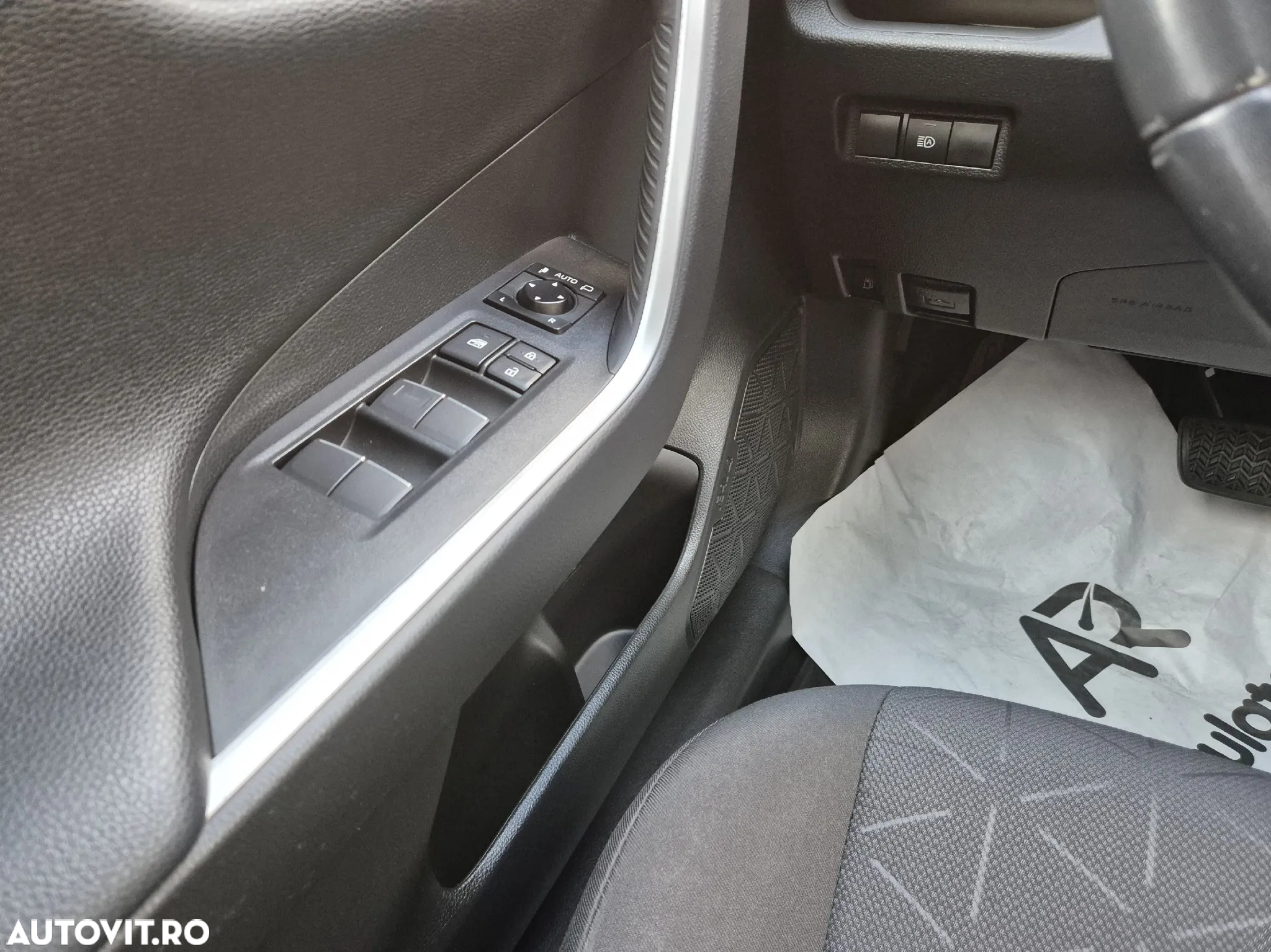 Toyota RAV4 2.5 Hybrid VVT-iE 4x4 Dynamic - 14