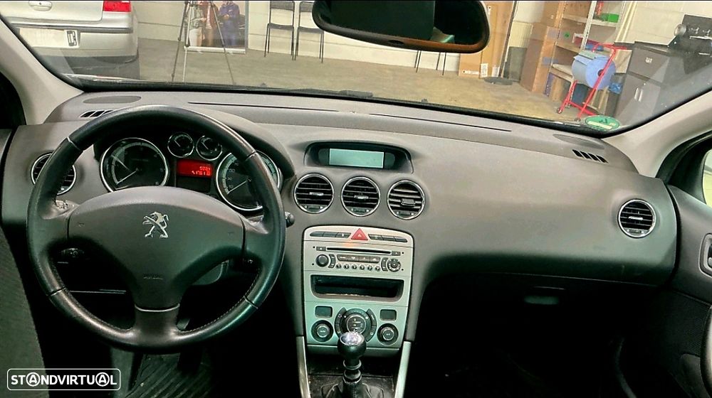 Peugeot 308 SW 1.6 HDi Executive CVM6 - 8