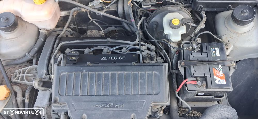 Ford Fiesta 1.25 Ghia - 13