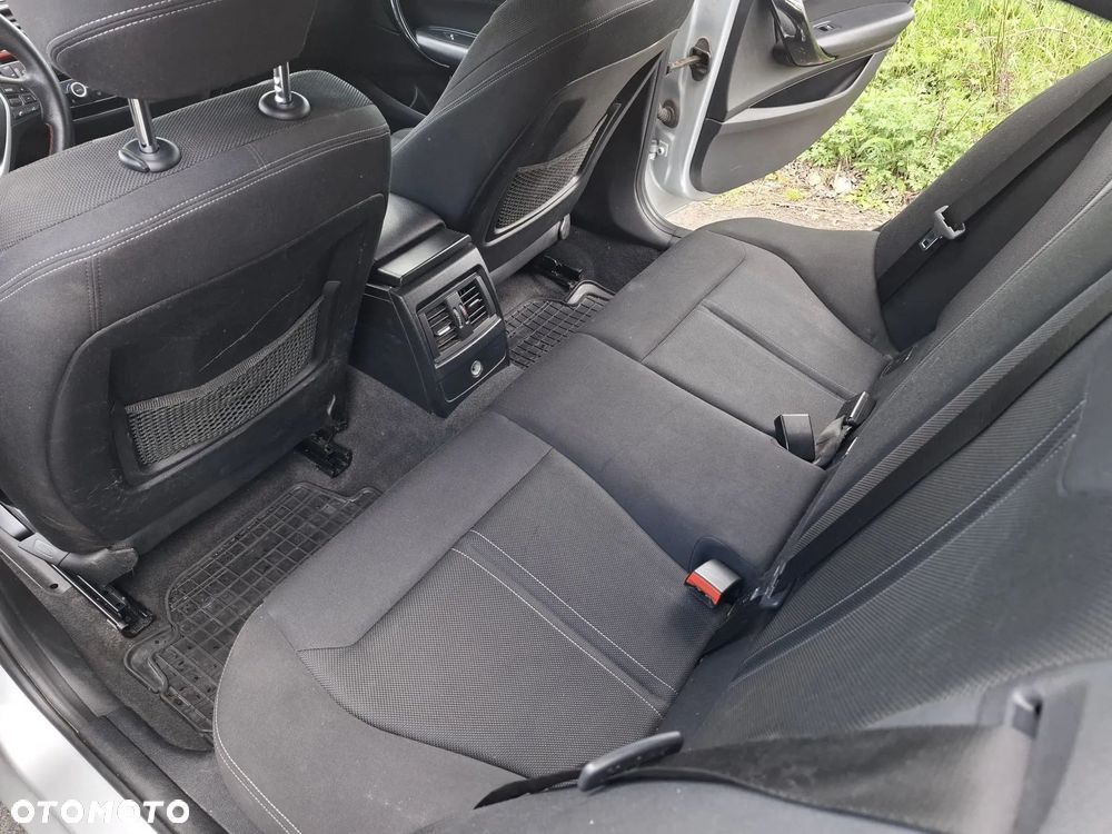 BMW Seria 1 118i - 7