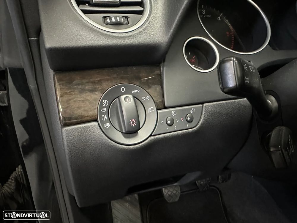 Audi A4 Cabrio 2.0 TDi Exclusive - 26