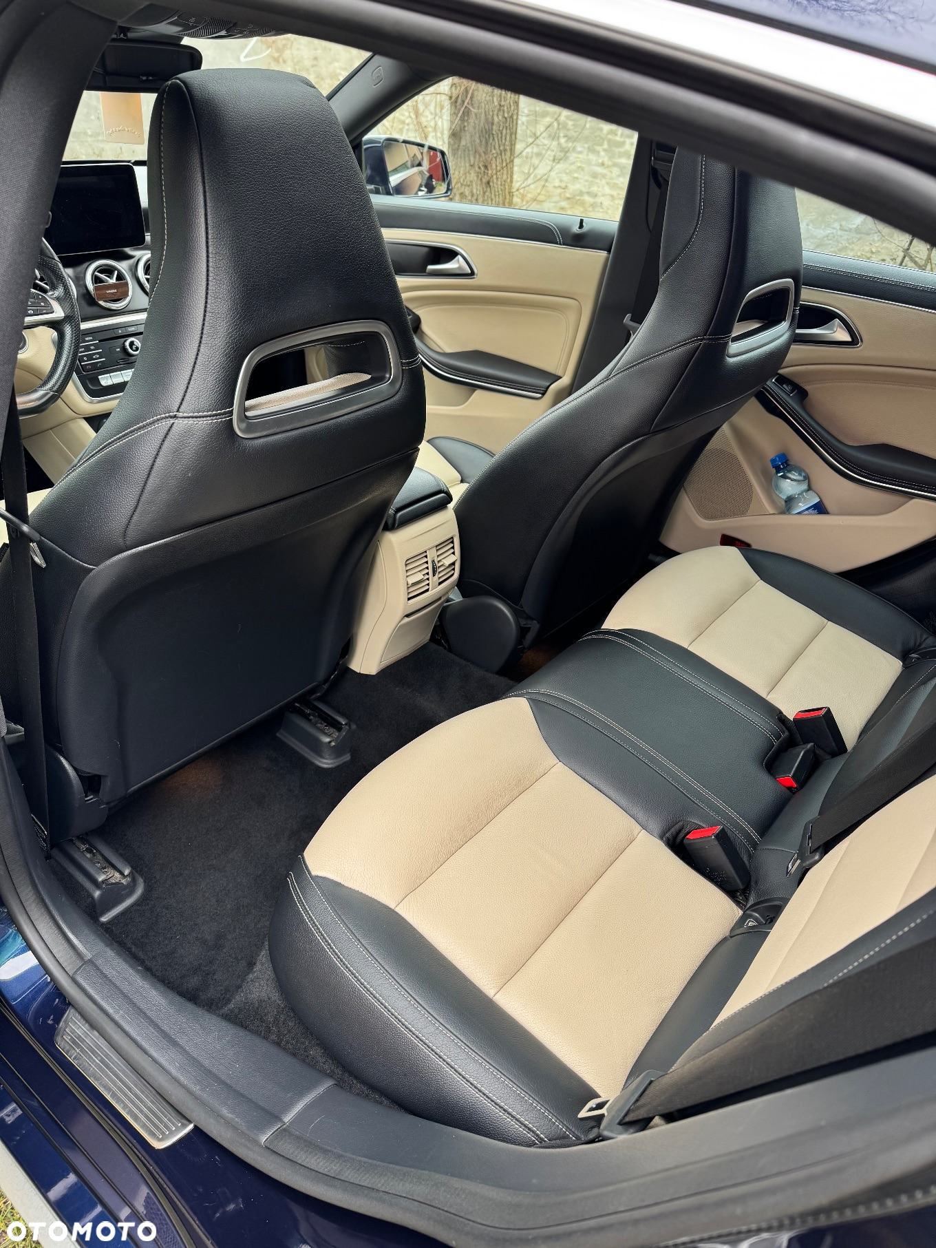 Mercedes-Benz CLA 250 7G-DCT AMG Line - 14
