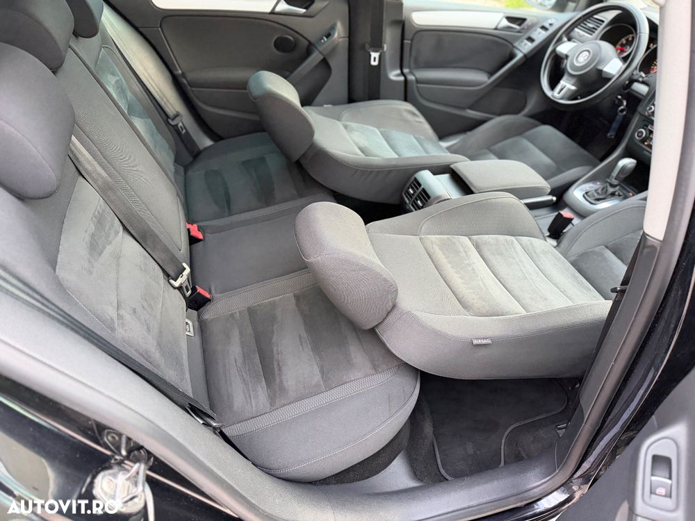 Volkswagen Golf - 15