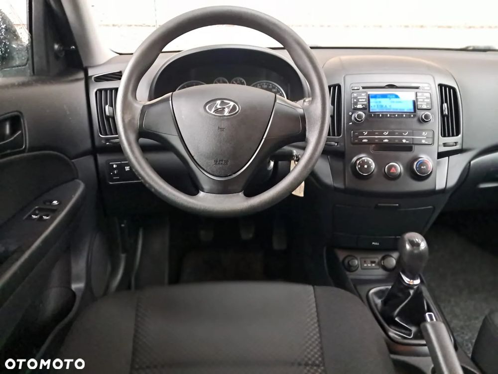 Hyundai i30 1.4 Edition Plus - 21