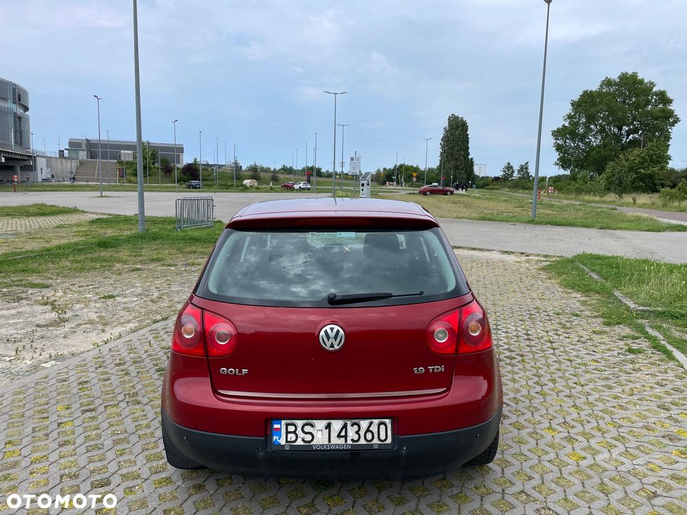 Volkswagen Golf V 1.9 TDI Trendline - 3