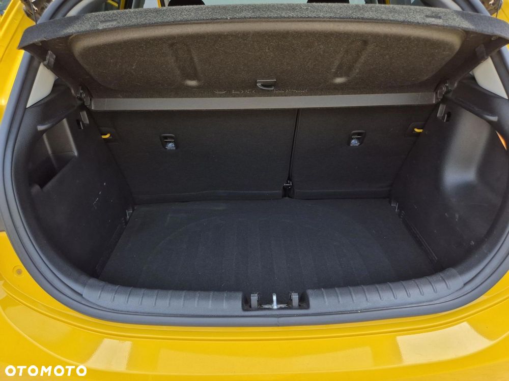 Kia Rio 1.4 L - 18