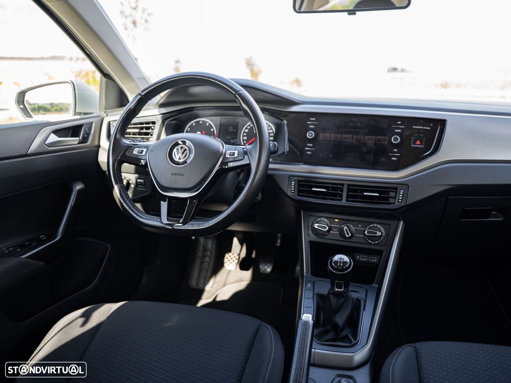 VW Polo 1.0 Confortline - 29