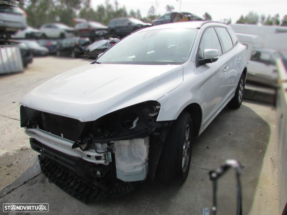 VOLVO XC60 2.0 D3 (136Cv) 2014 - Peças Usadas (6652) - 2