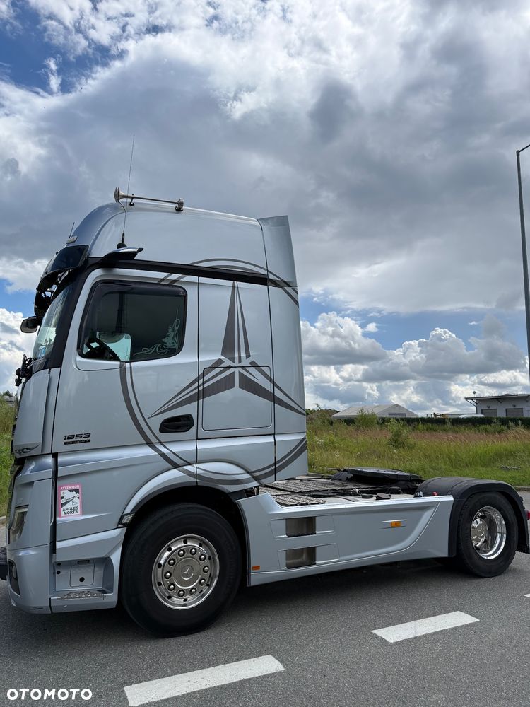 Mercedes-Benz Actros 1853 - 2