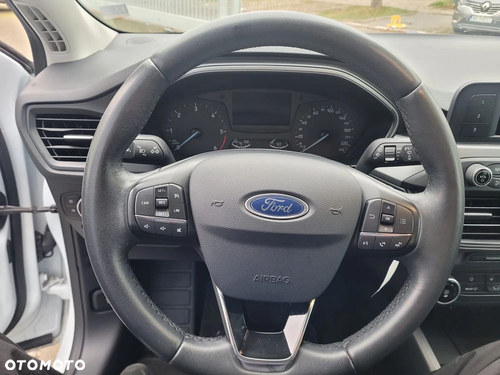 Ford Focus 1.5 TDCi Trend - 9