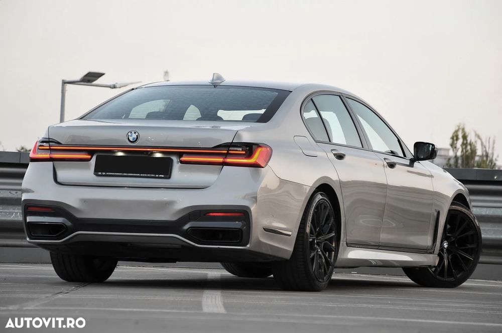 BMW Seria 7 730d xDrive - 7