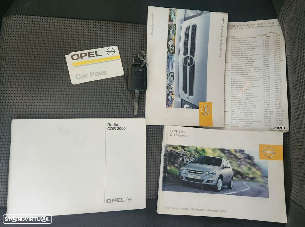 Opel Corsa 1.2 16V Enjoy R - 14