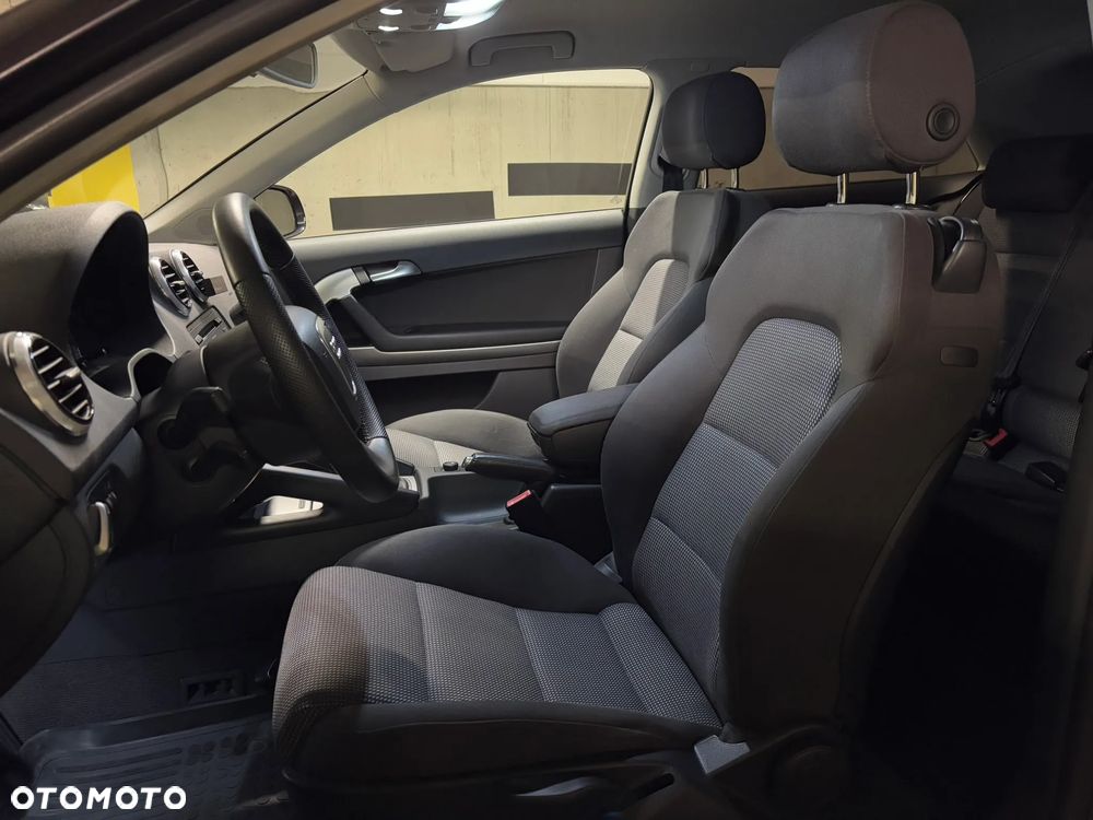 Audi A3 3-drzwiowe 2.0 TDI DPF Ambition - 7